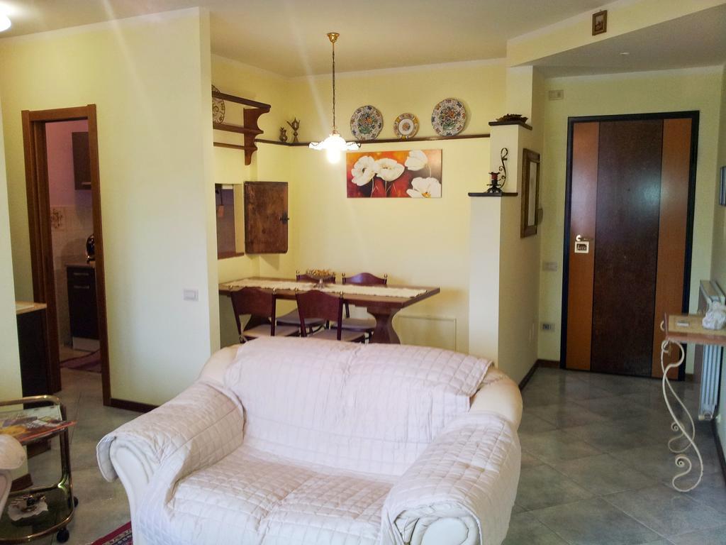 Assisi Casa Degli Angeli Apartment Room photo